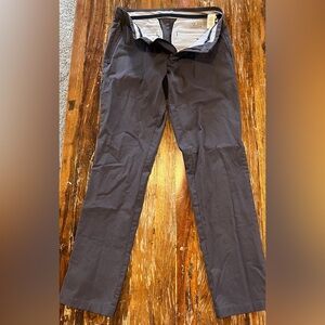 Vineyard Vines On The Go OTG Men's Dark Gray Chinos